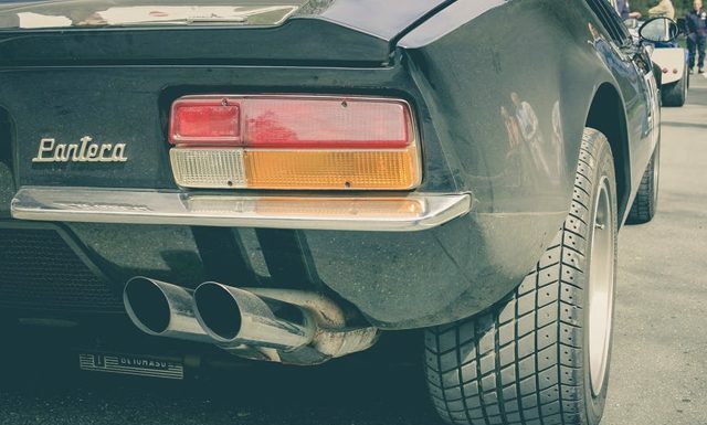 How to Change Car Exhaust Pipe?